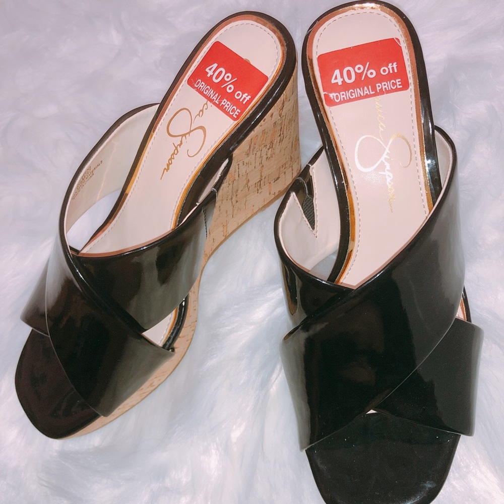 Brand new pair with tag in box!